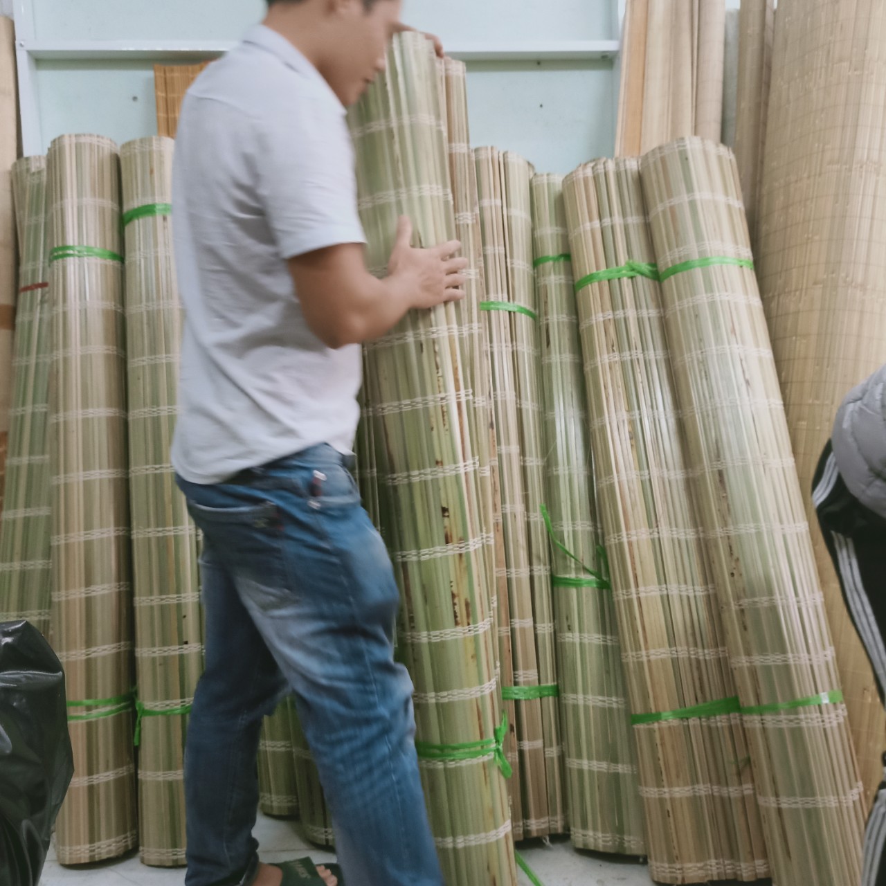 mành tre giá rẻ mành cọ 1,5*2 ngang*cao