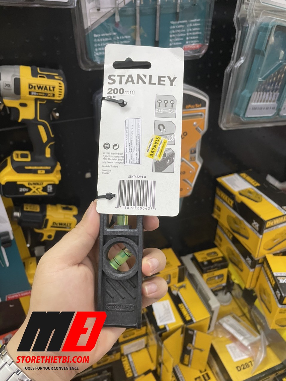 [HCM]Thước thủy từ tính 8" Stanley STHT42291-8