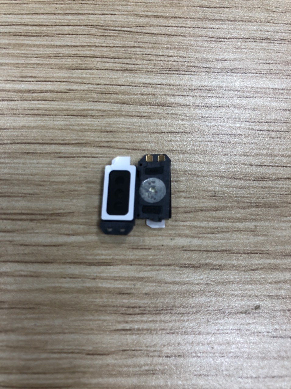 Loa trong Samsung A7 2018 A750