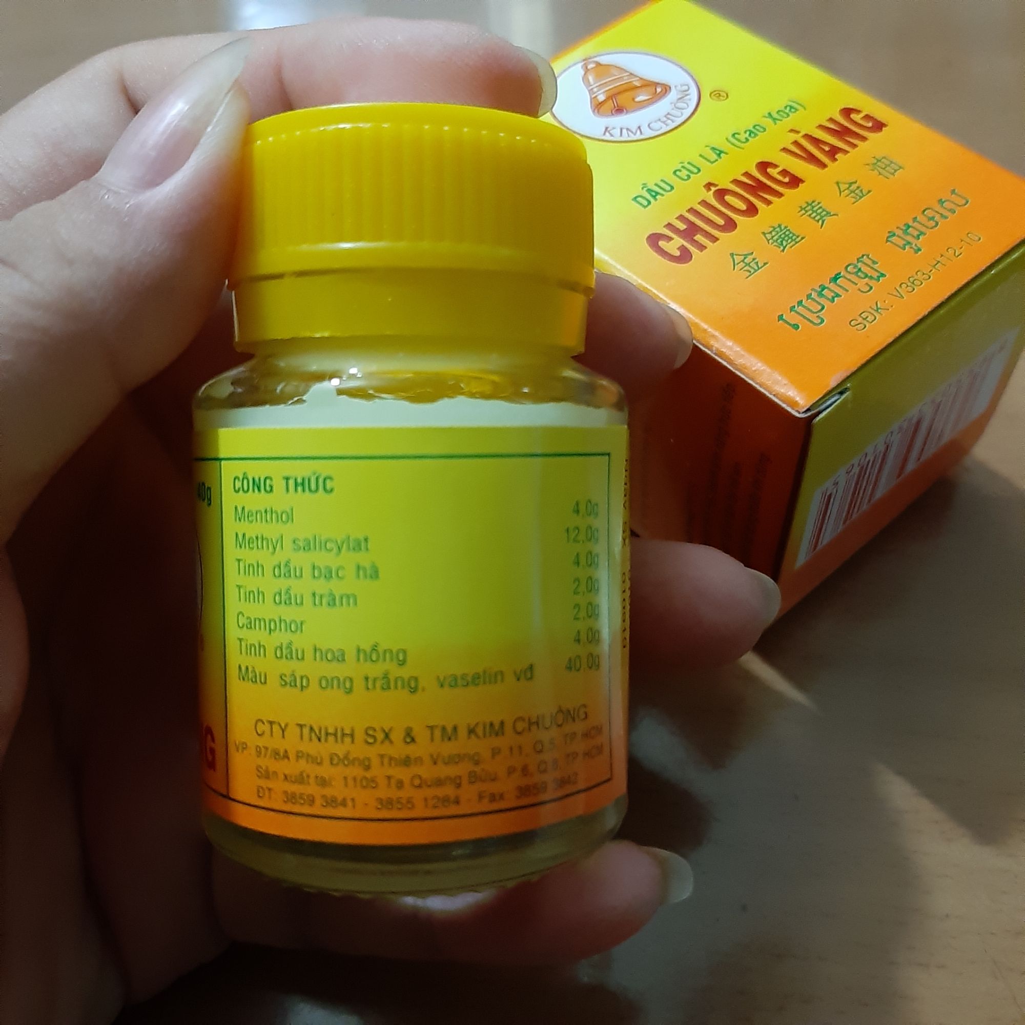 Dầu cù là CHUÔNG VÀNG