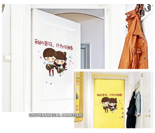 [HCM]Decal trang trí tường - Tranh Chibi Cặp Đôi chơi đàn