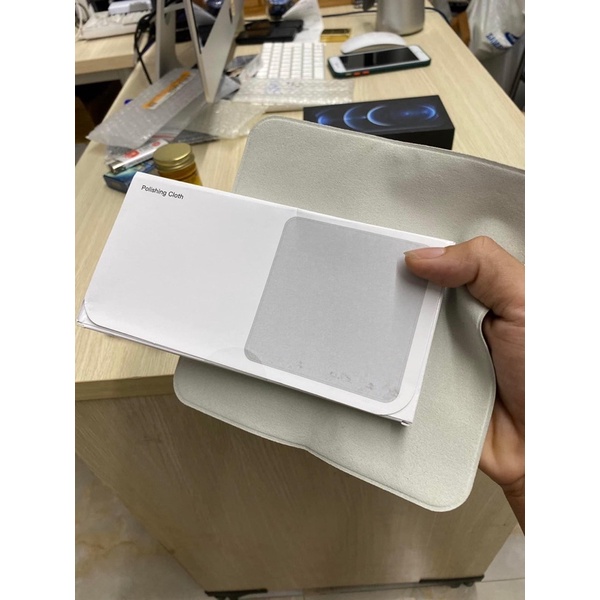 Khăn lau màn hình Polishing Cloth A P P L E