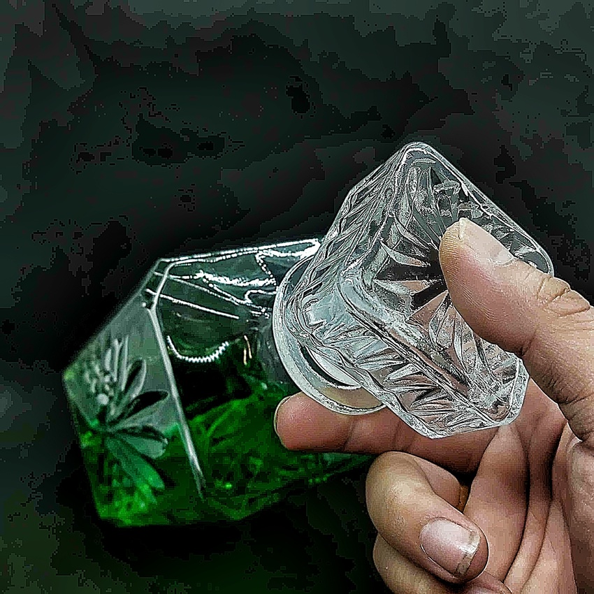 Vỏ Chai Đựng Rượu 1 lít vuông họa tiết lá cọ – Chai Thủy Tinh Đựng Rượu 1000ML - Bình Đựng Rượu trang trí phòng khách (A7)