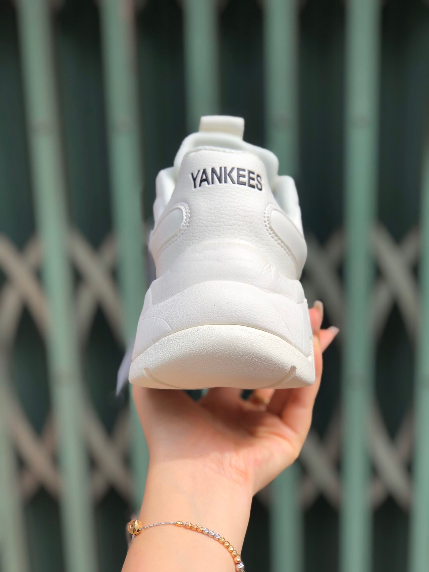 Giày thể thao MLB ny vàng (36-43)