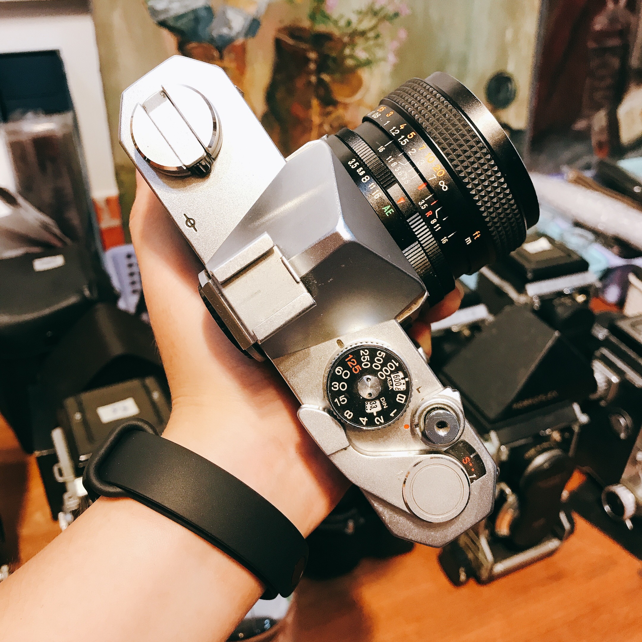 Máy ảnh phim Konica FTA hư đo sáng Kèm lens