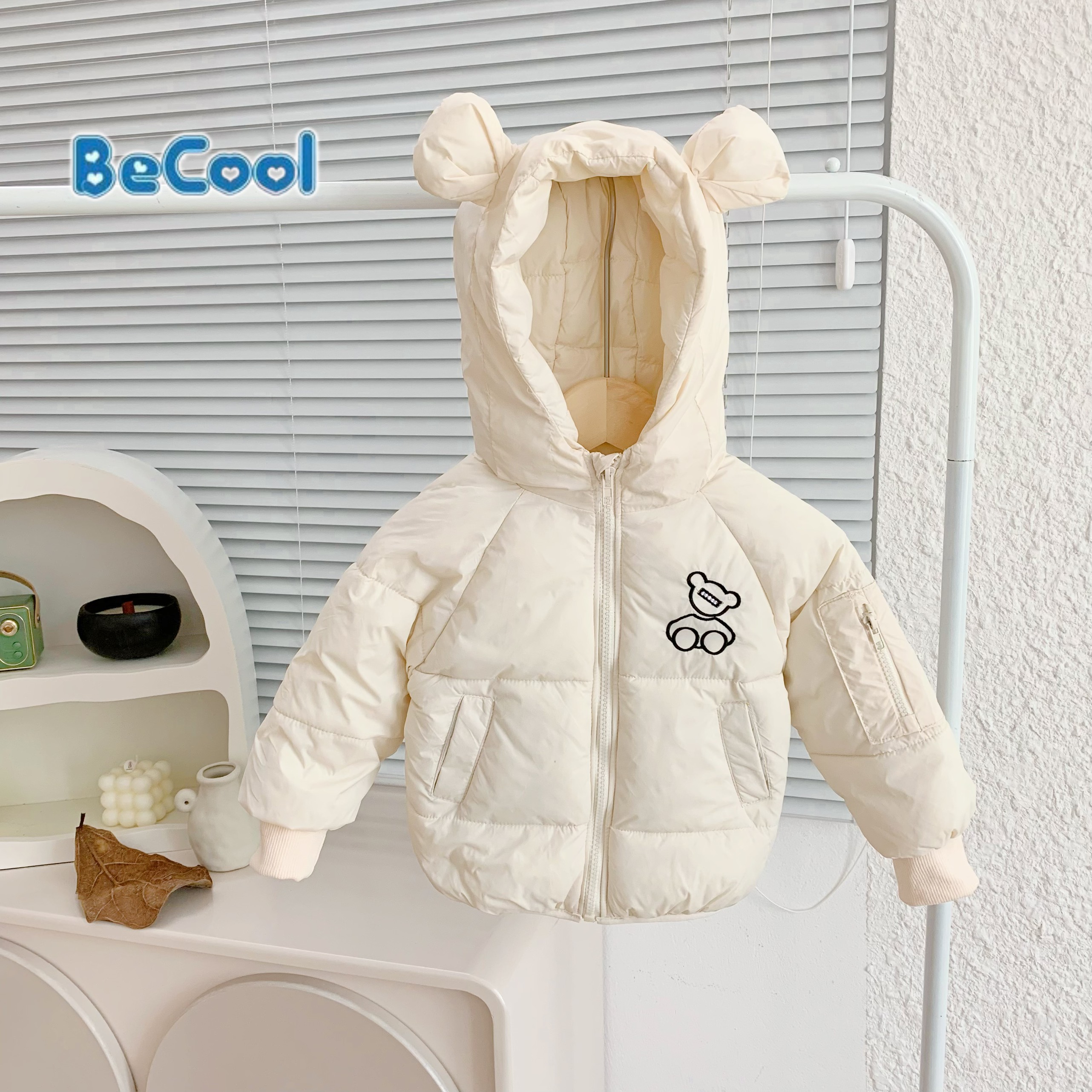 Áo khoác trần bông thêu gấu có mũ cho bé trai - bé gái, áo phao gió cho bé từ 7-27kg sumokids