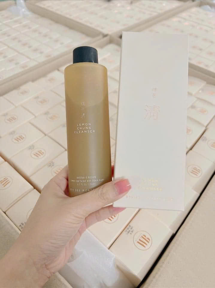 Sữa Rửa Mặt Chanh Đường Đen Lemon Chung Cleanser 200ml