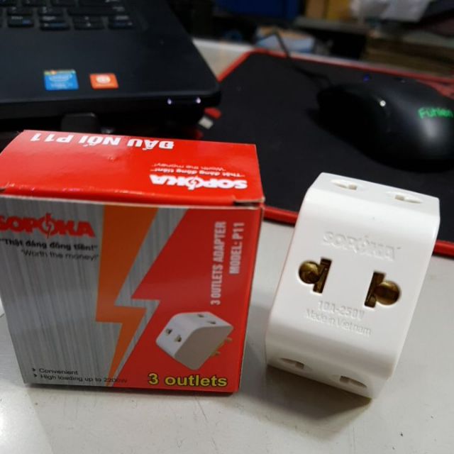 Ổ chia điện 3 lỗ SOPOKA P11