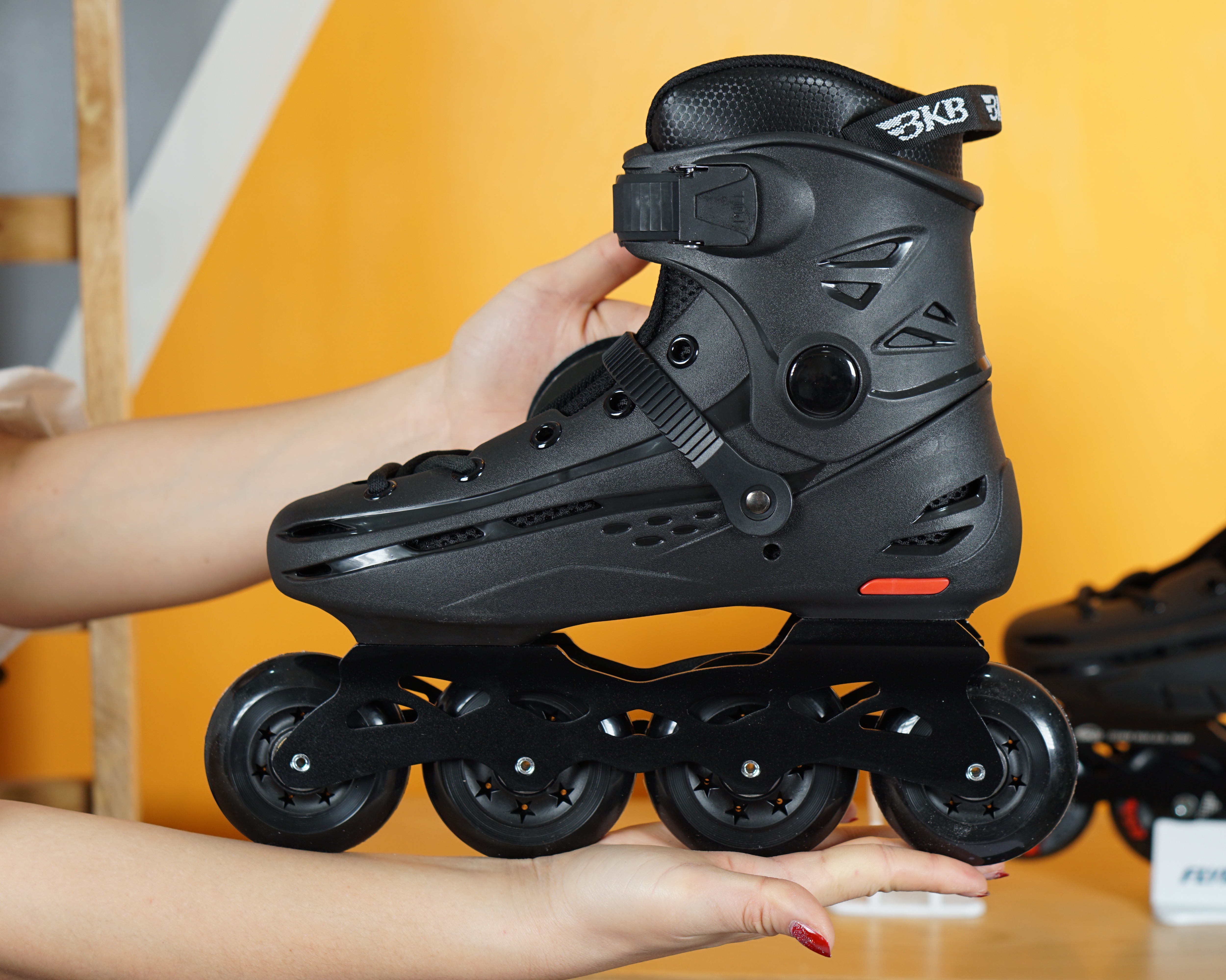 Giày Patin Flying Eagle B5S + Tặng Tất Chuyên Dụng