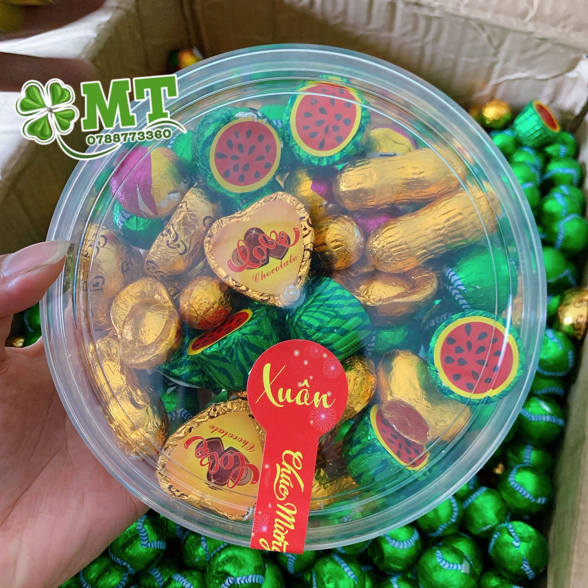 Hộp kẹo socola mix  500g