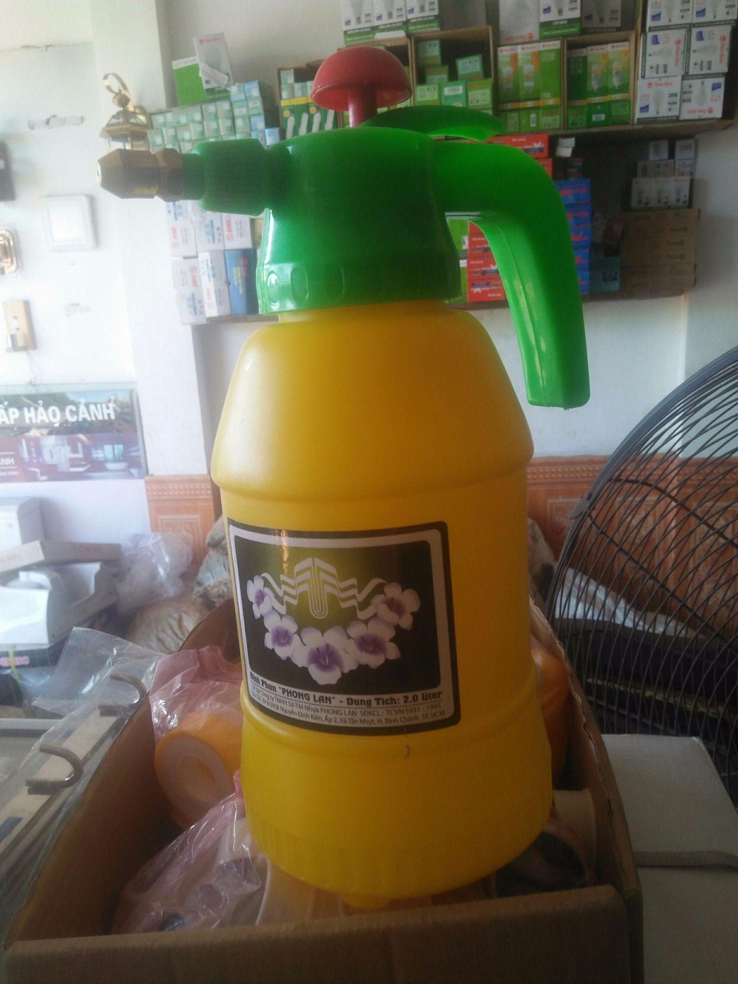 bình tưới cây 2l bình tưới phong lan