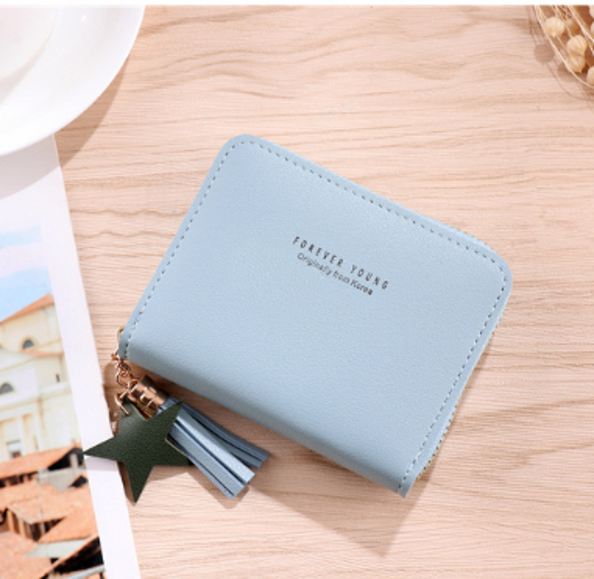 [Hcm]Ví Ngắn Nữ Cầm Tay Forever Young V217 Trơn Cách Điệu Cực Đẹp