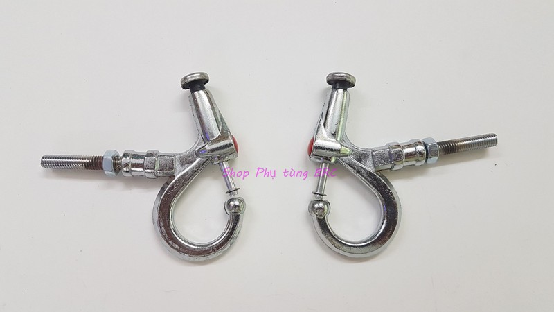 Móc bấm mạ crom treo đồ xe máy loại 1