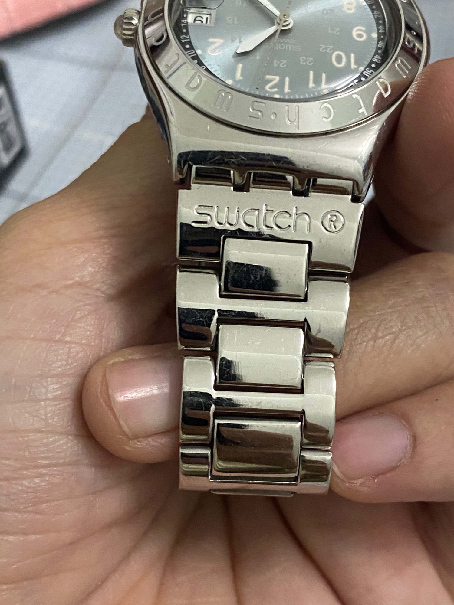 Đồng hồ swatch nữ