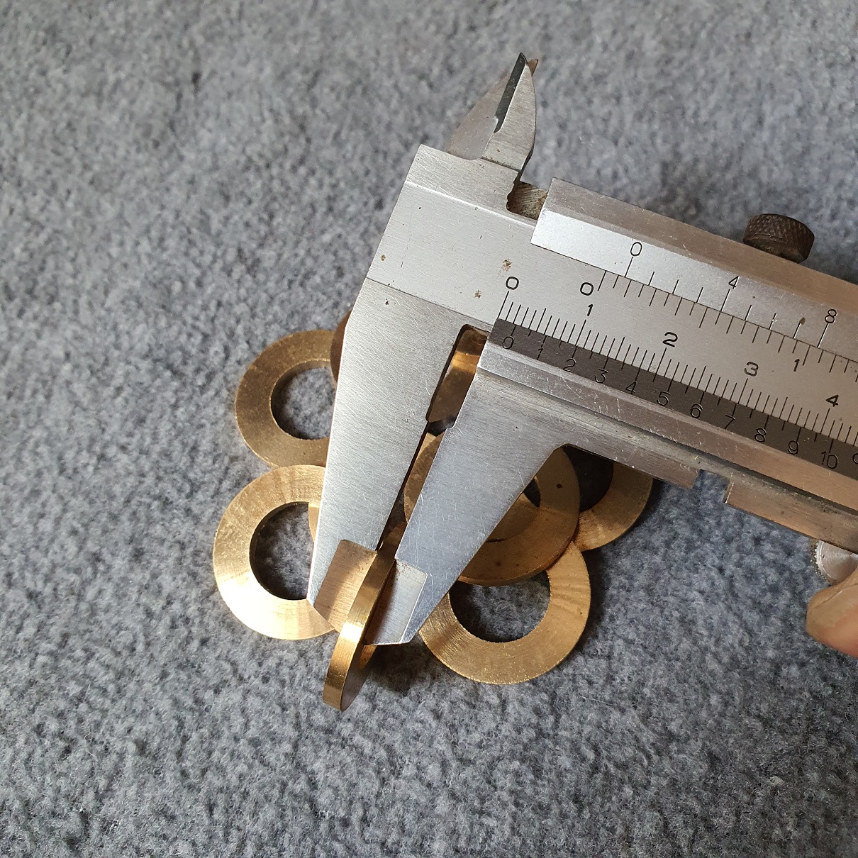 Long đền đồng thau M14