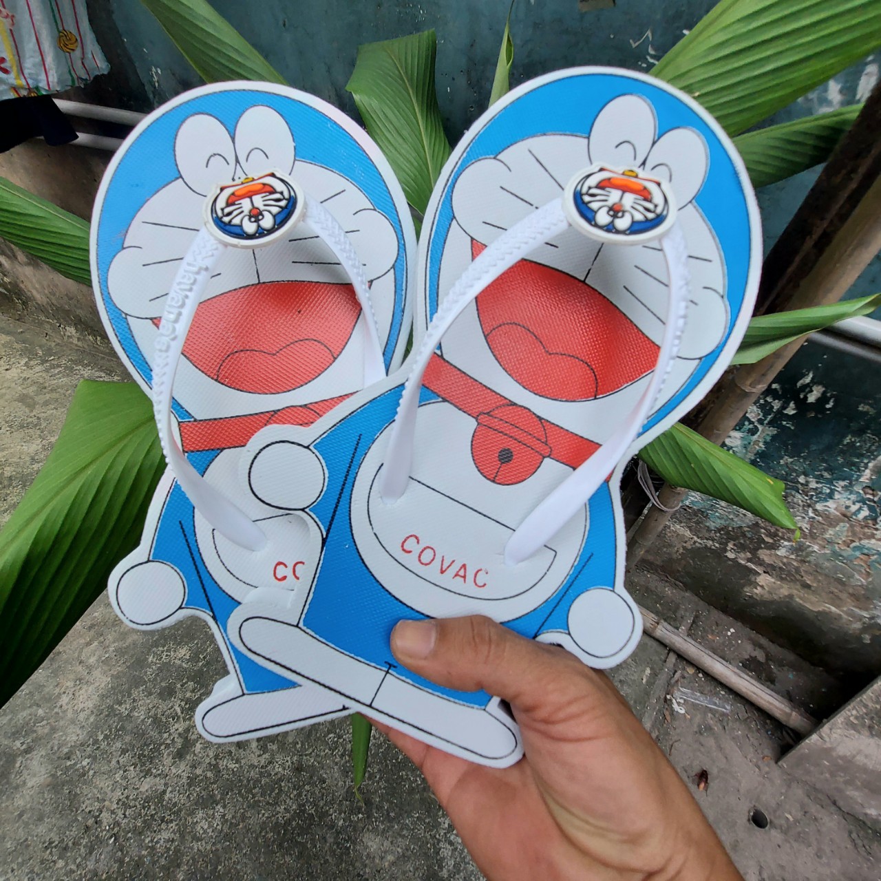 [HCM]DÉP NỮ XỎ NGÓN DOREMON DỄ THƯƠNG