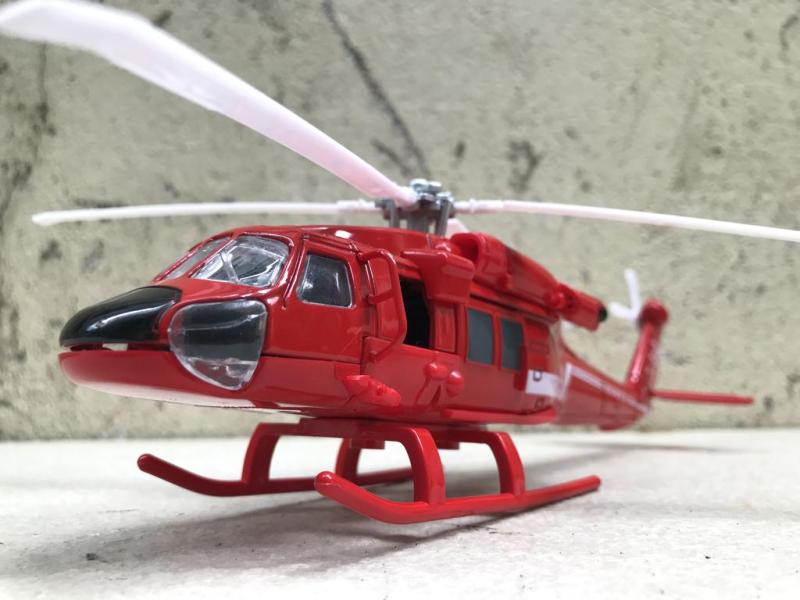 Mô hình máy bay Trực Thăng UH-60 CỨU HỘ 1:72