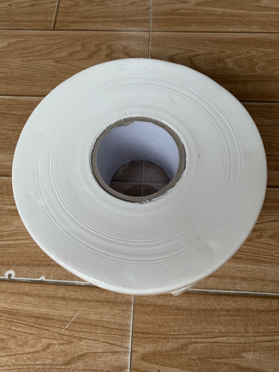 Giấy vệ sinh công nghiệp