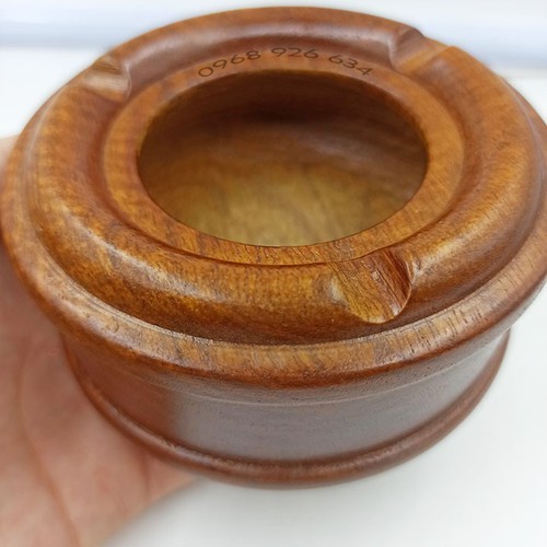 Gạt tàn thuốc gỗ hương