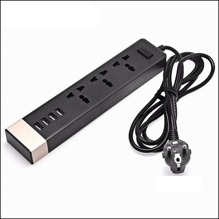 Ổ điện Remax RU-S2 tích hợp cổng sạc USB (đen)