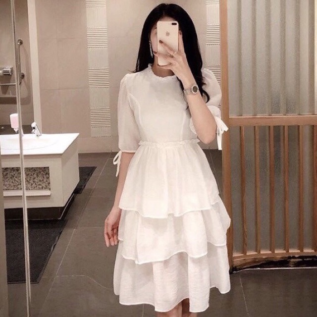 [HCM]Đầm trắng cổ tròn 3 tầng