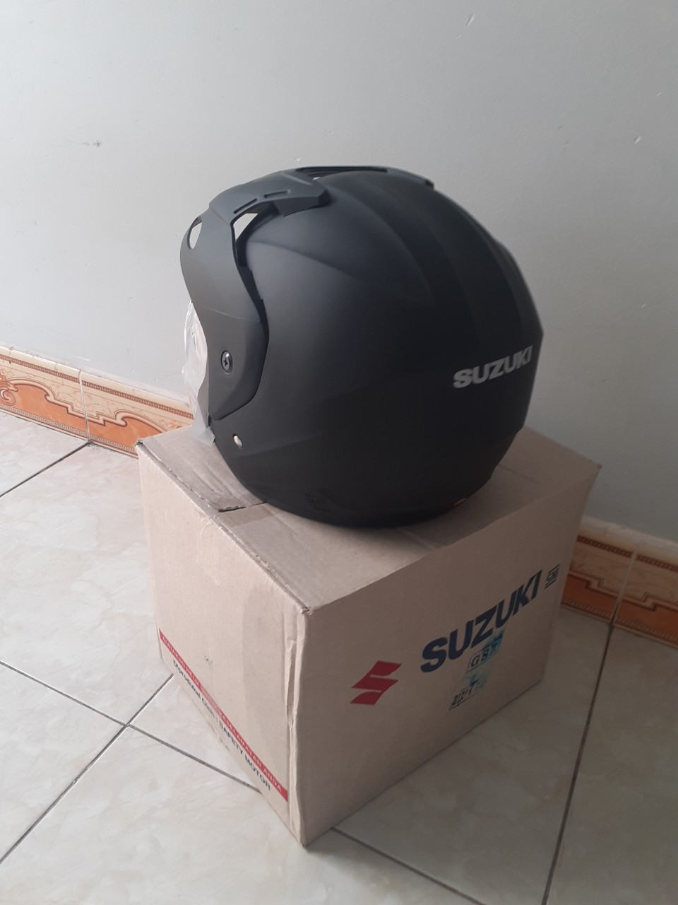 [HCM]Nón bảo hiểm SUZUKI (ĐEN NHÁM) Indonesia