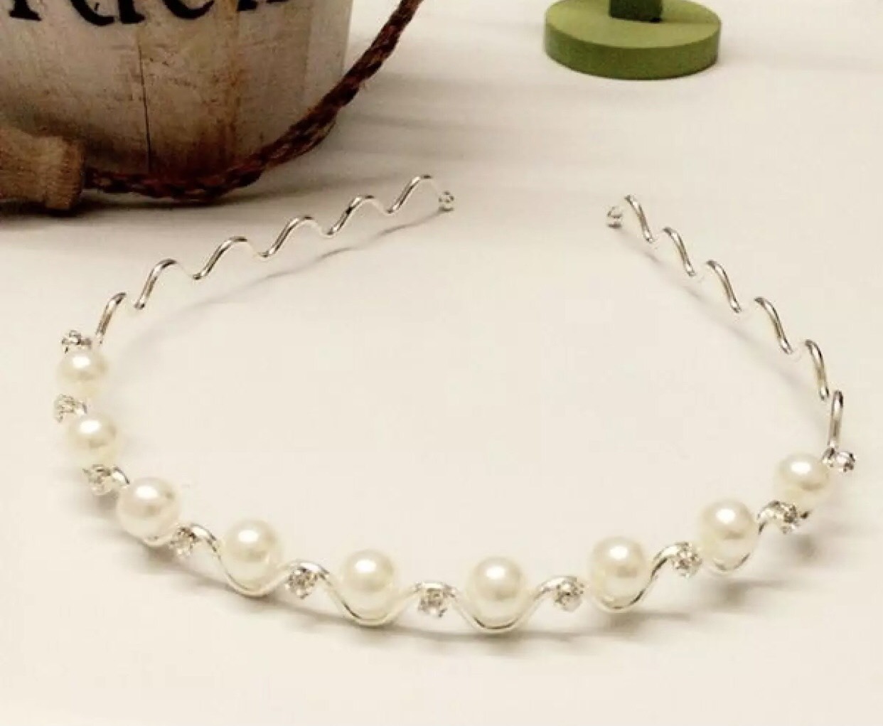Cài tóc lượn sóng đính hạt ngọc trai xinh xắn style hàn quốc hot trend pkhna0014