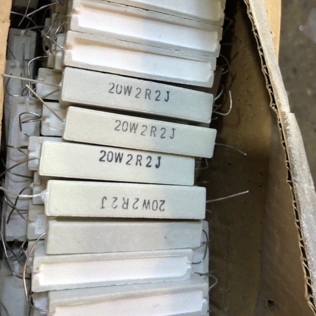Trở sứ 2 om 2 20 w