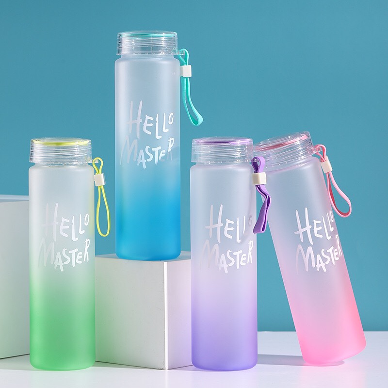 Bình nước thủy tinh B28 Hello Master dung tích 420ml (giao màu ngẫu nhiên) NXNDB28