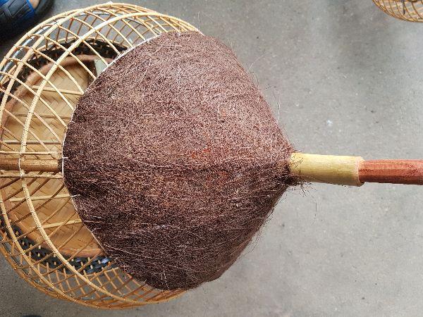 Lồng nuôi chim cu gáy mây tre đan