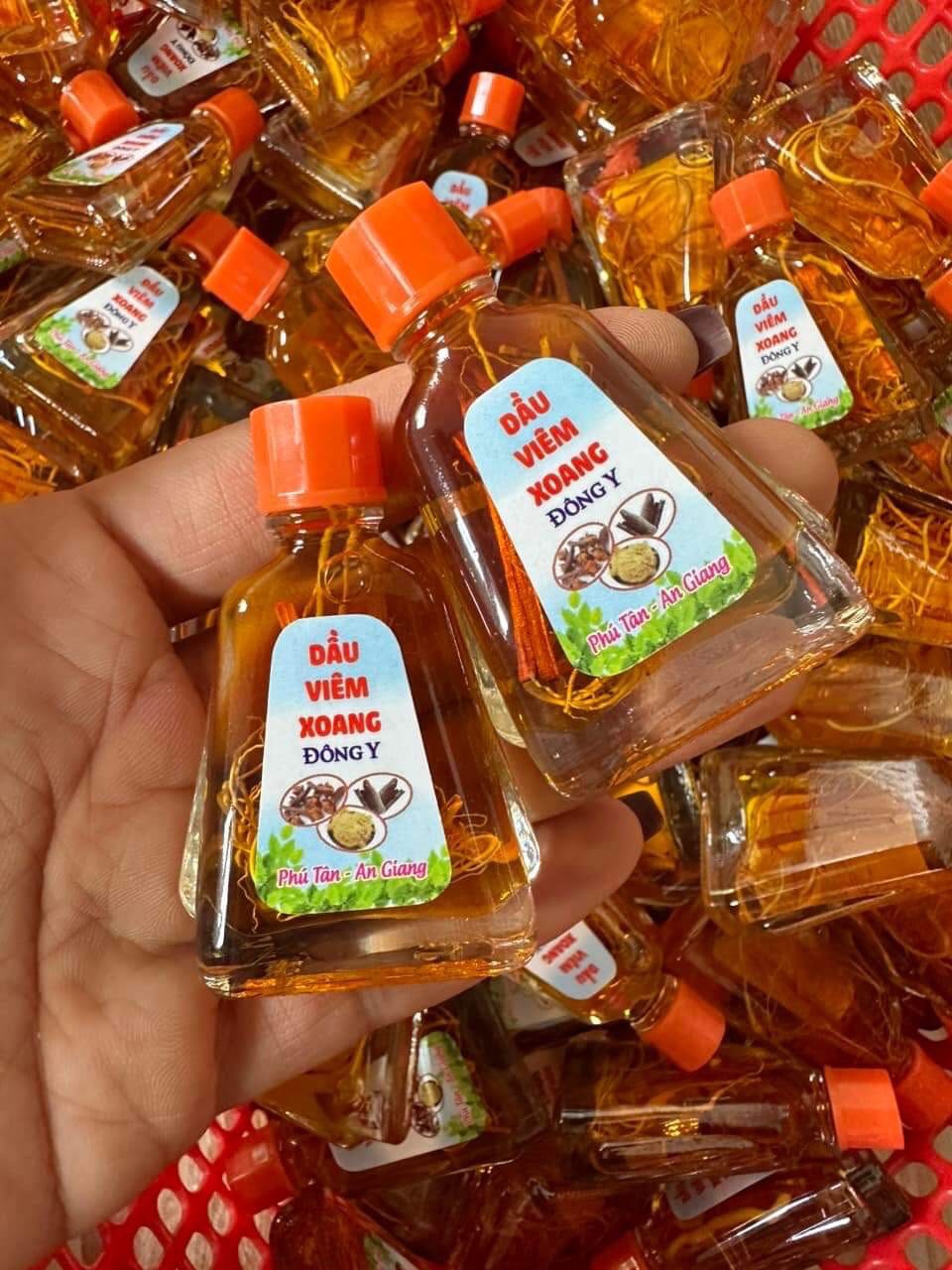 2 CHAI DẦU VIÊM XOANG CHAI TO 7ML