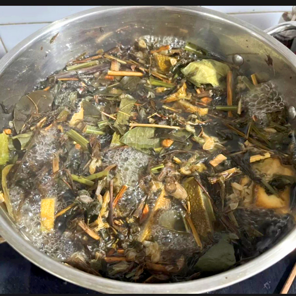 Combo 5 gói lá xông giải cảm