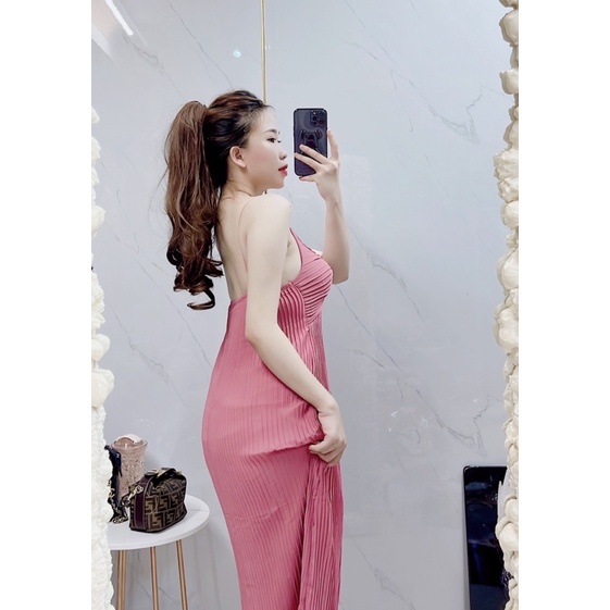 Đầm dập li xoắn ngực