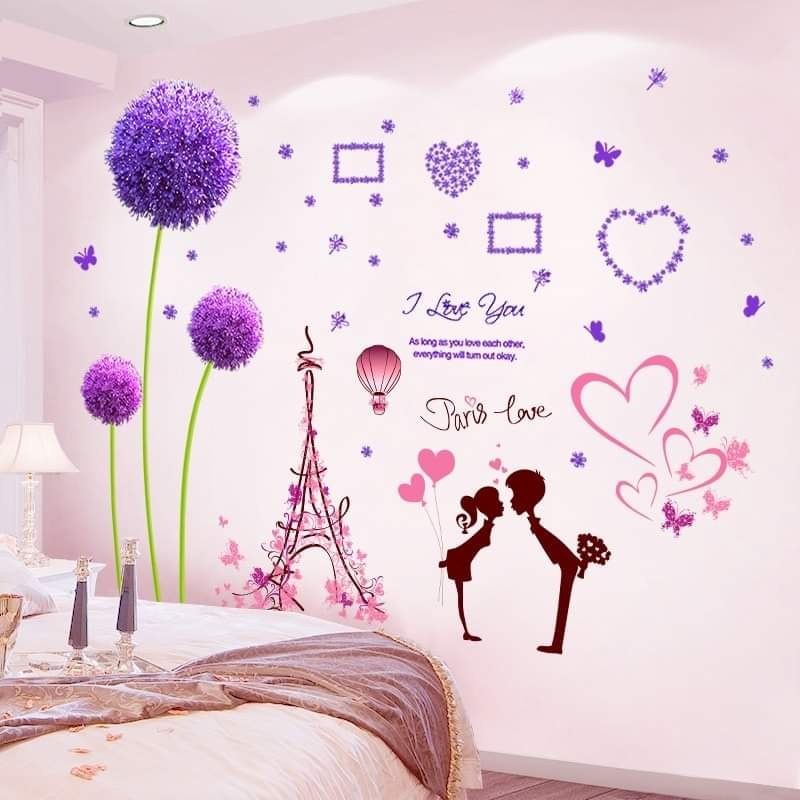 DECAL DÁN TƯỜNG TÚ CẦU TÍM VÀ CẶP ĐÔI PARIS LOVE