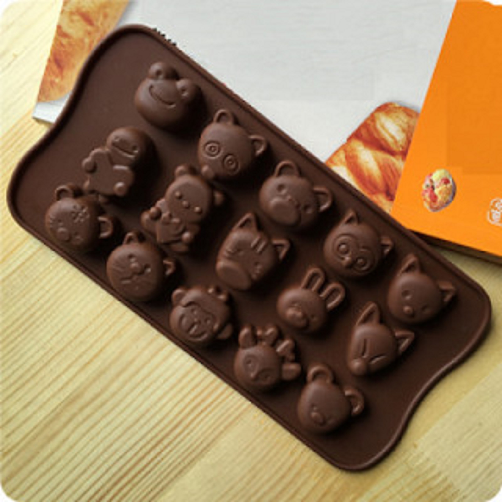 Khuôn silicone 12 con vật