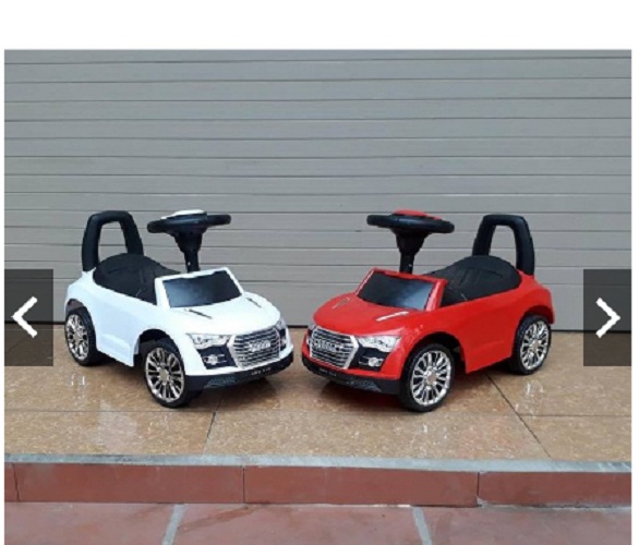 Xe bơi lắc chòi chân Ô tô (có nhạc + tựa lưng + thùng đồ)
