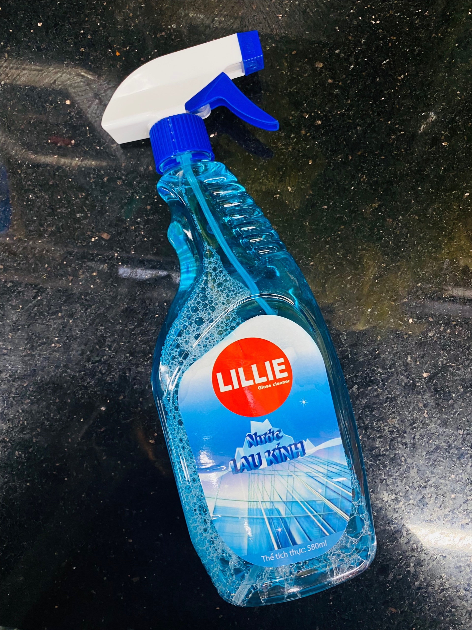 NƯỚC LAU KÍNH LILLIE 580ML