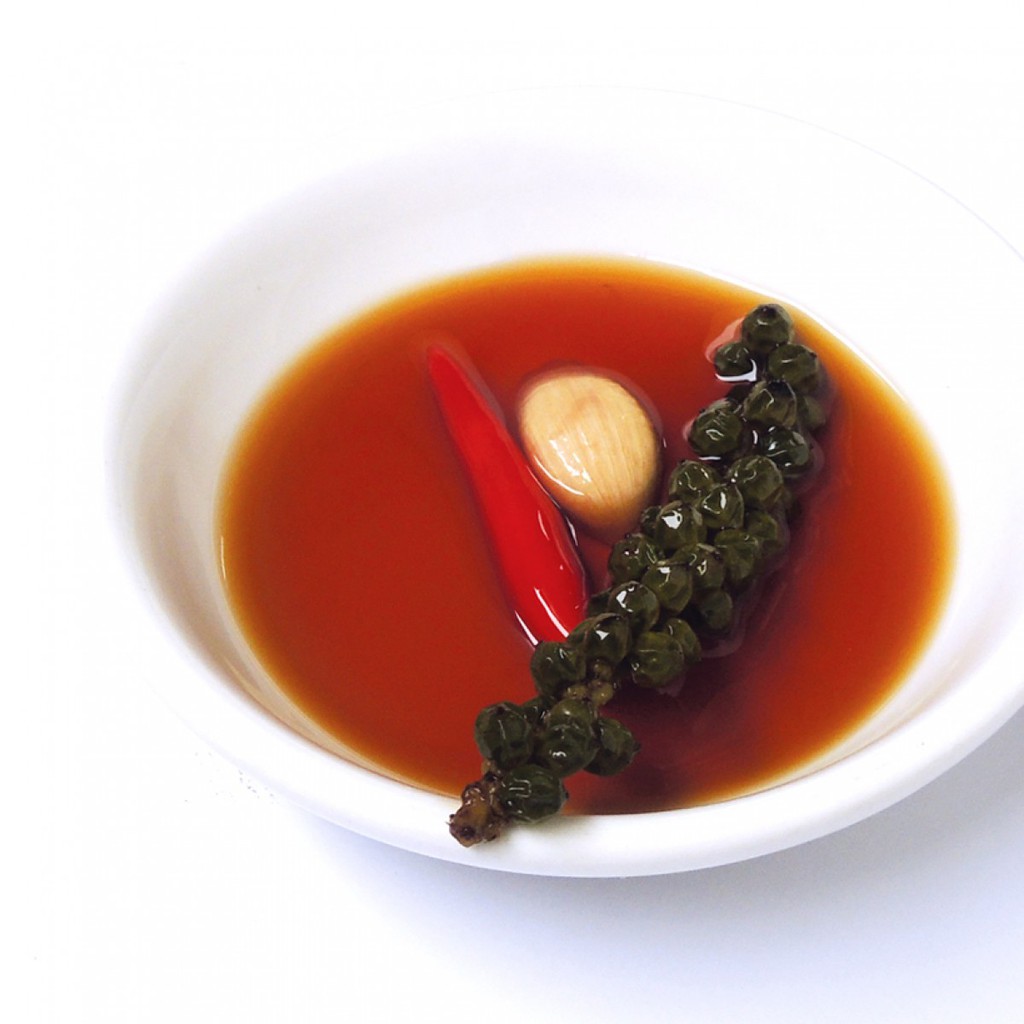 TIÊU XANH NGÂM GIẤM HỦ 500GR
