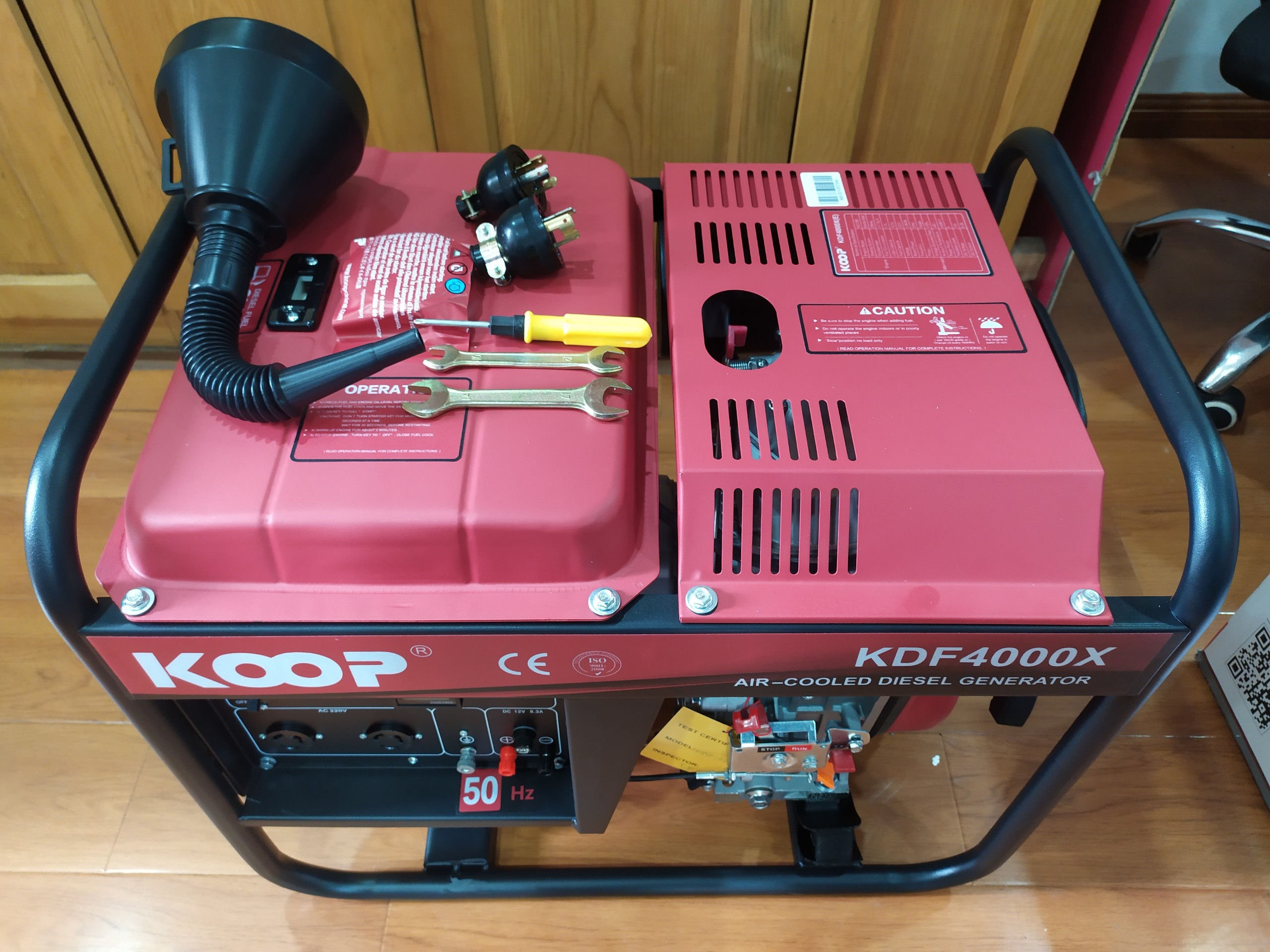 Máy Phát Điện Chạy Dầu 3kVA Koop KDF4000X