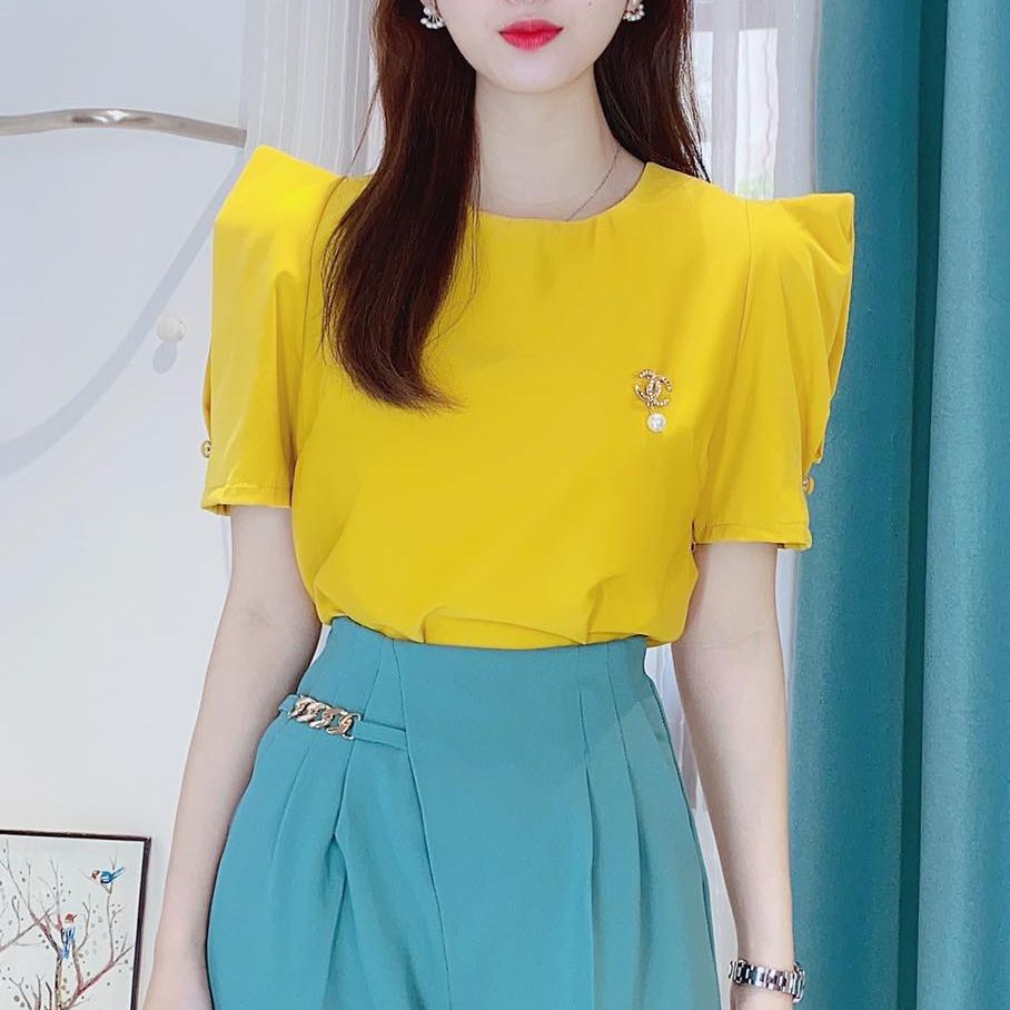 Áo kiểu công sở vải kate lụa vai nhọn CHUU A5507