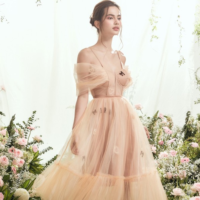 MIRA - Helly Dress