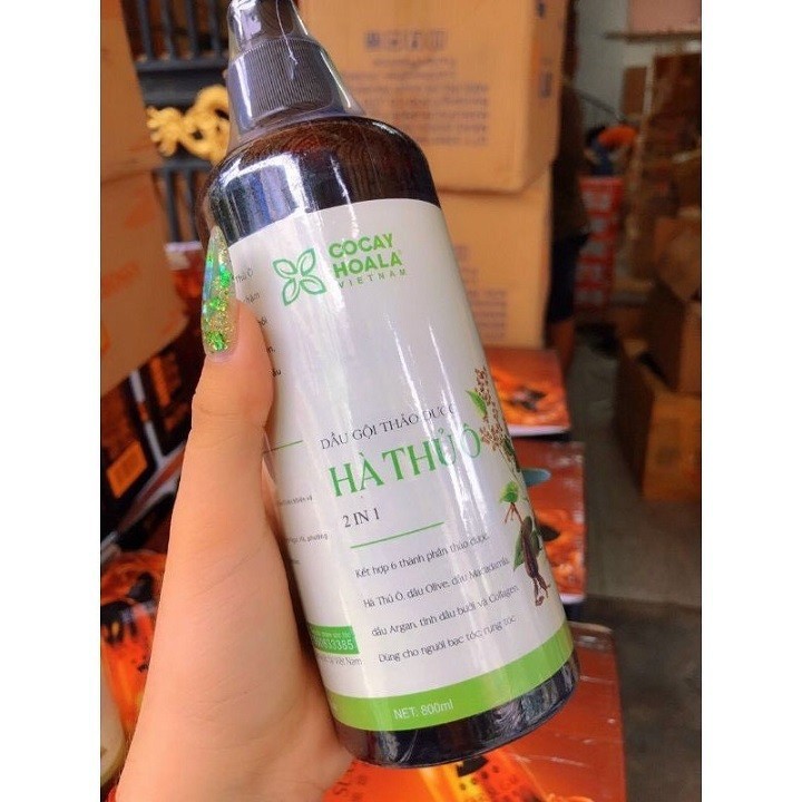 Dầu Gội Hà Thủ Ô Cỏ Cây Hoa Lá 800 ml