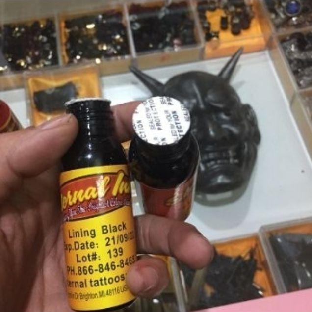 Mực tập xăm Eternal màu Đen - Lining Black 30ml