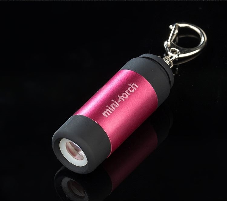 Đèn pin siêu mini kiêm móc khóa ( SẠC CỔNG USB )