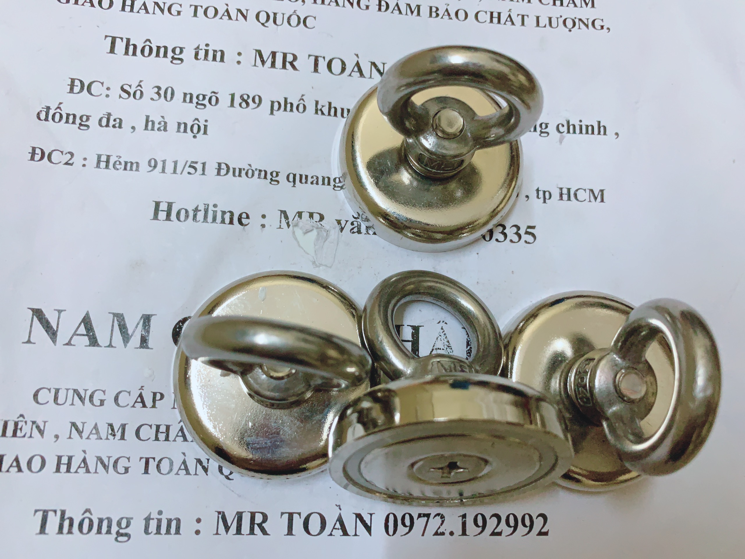 Nam châm cứu hộ D25mm Hút Đồ Rơi Dưới Sàn