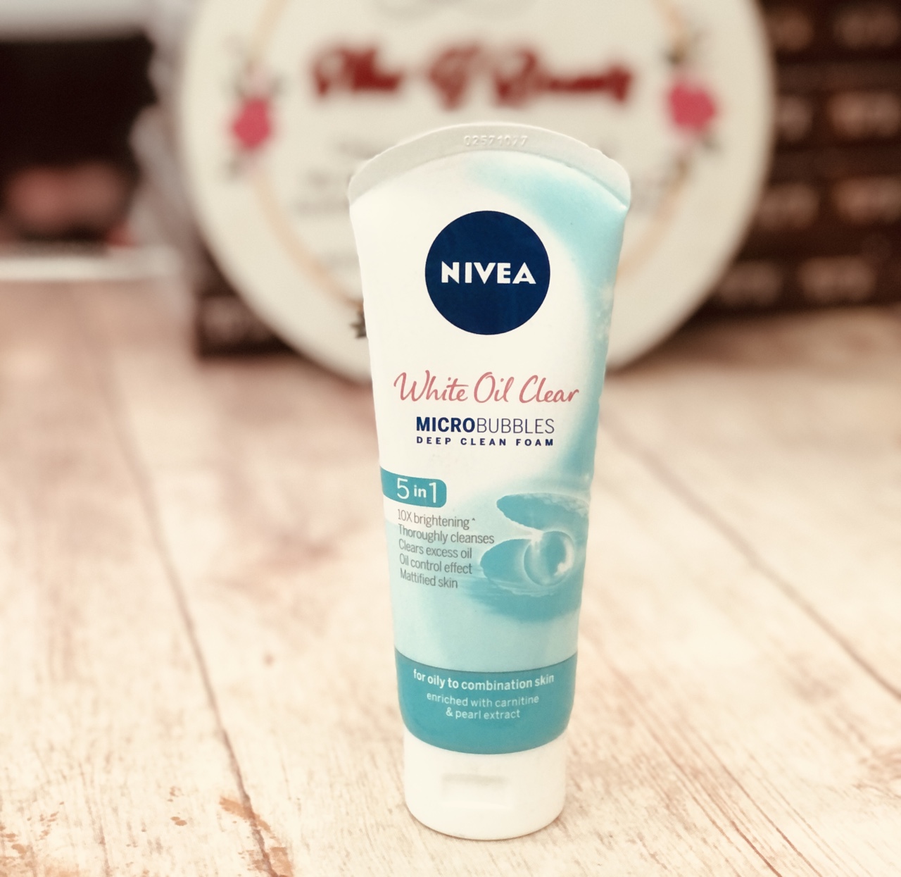 Sữa Rửa Mặt Nivea Nữ 5in1 - 100g