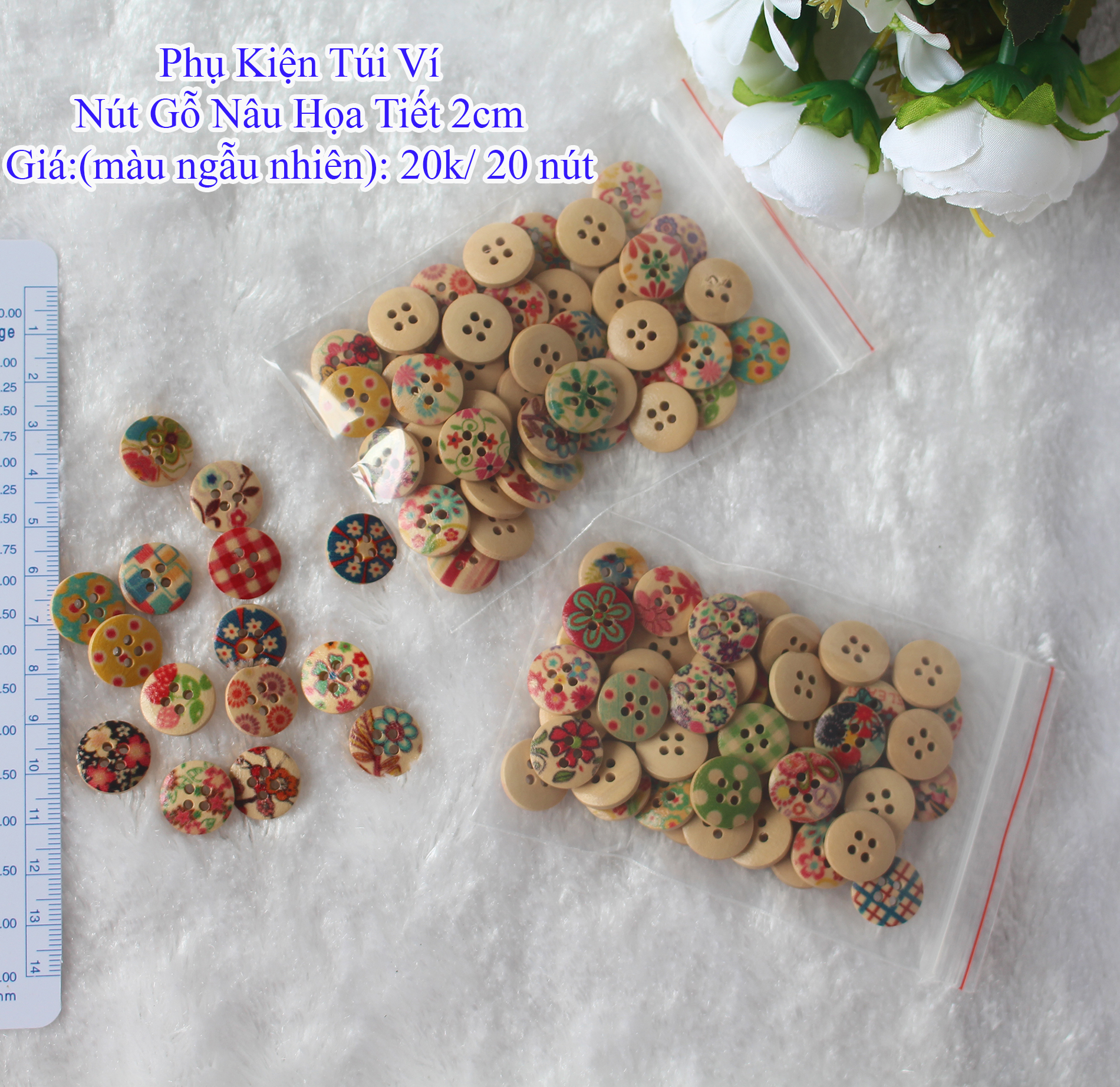 Nút gỗ nâu hoạ tiết làm đồ handmade ( ngẫu nhiên )