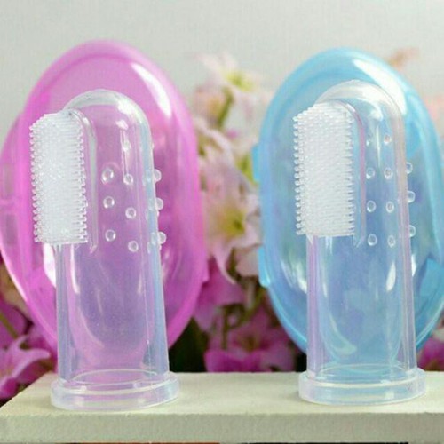 Tưa lưỡi silicon làm sạch răng miệng cho bé
