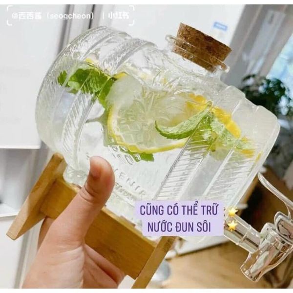 BÌNH THỦY TINH ĐỰNG RÓT RƯỢU,BÌNH ĐỰNG NƯỚC 1 lít kèm đế gỗ