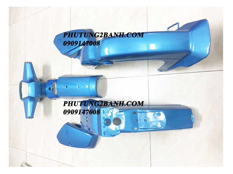[HCM]Bộ dàn áo xe 82